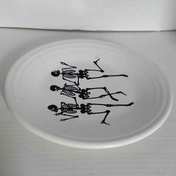 Fiestaware Fiesta Trio Skeletons Ceramic 9" Luncheon Plate Classic Rim White - Picture 3 of 16